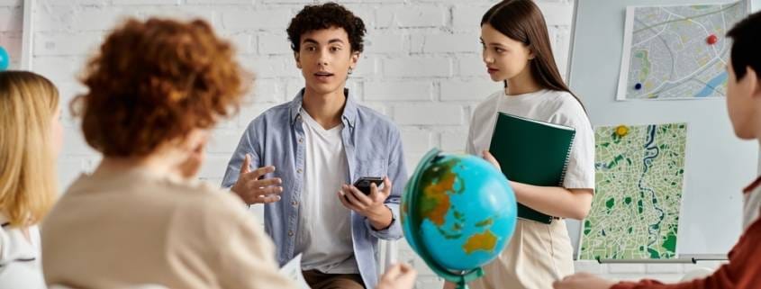 Teenagers,Participate,In,A,Model,Un,Conference,,Engaging,In,A